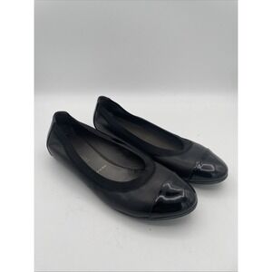Bruno Magli Black Leather Ballet Flats Patent Cap Toe  EU 41US 8 Elastic Stretch
